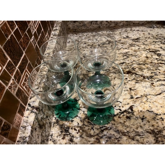 Set‎ of 4 Green Cactus Stem Margarita Glasses Novelty Cocktail Glasses - Picture 3 of 4
